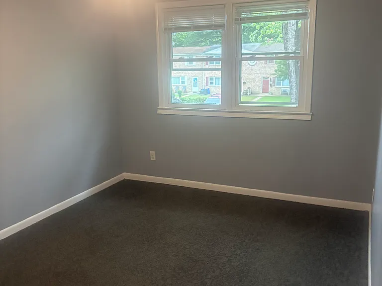 120 Charles Pl — Photo 13