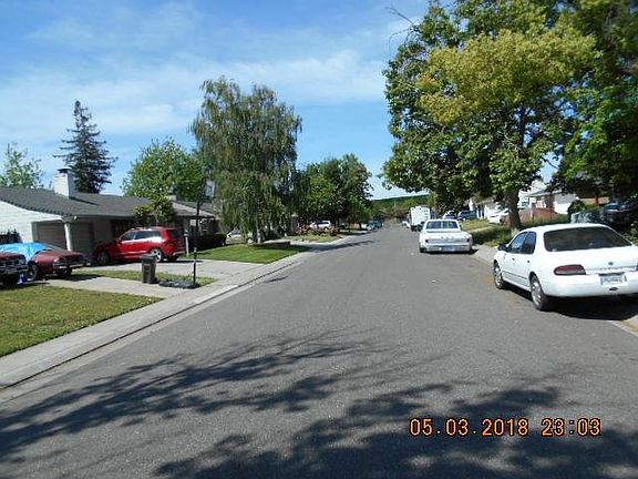 4th image of 2440 W Princeton Ave