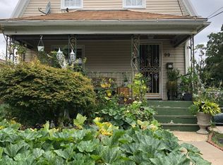 99 Elizabeth Ave, Hempstead, NY 11550
