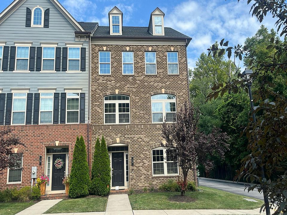 1st image of 16 Wedge Way #13
