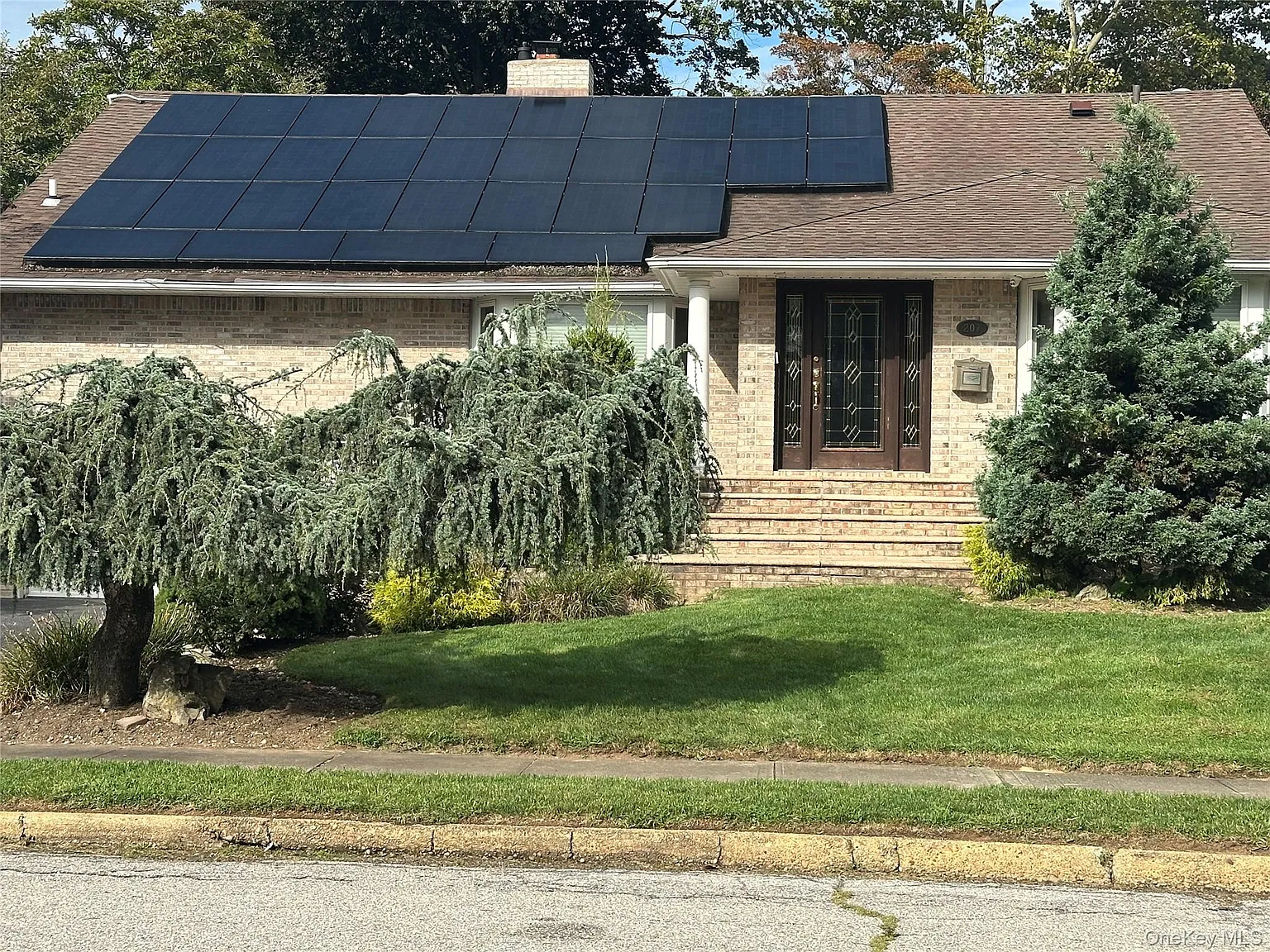 4 bed, 3.0 bath, 2936 sqft, $7,500 — Photo 1