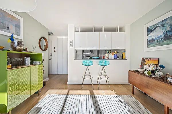 Rented by Berkshire Hathaway HomeServices New York Properties | media 15