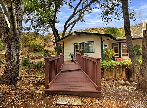 4th image of 894 Crater Oak Dr