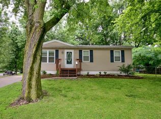 6603 Old Collinsville Rd, Fairview Heights, IL 62208