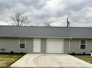 5461 Lagoon Dr #6-2-4, Celina, OH 45822