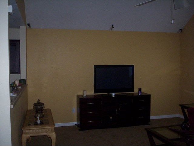 2nd image of 7000 Oak Cove Dr