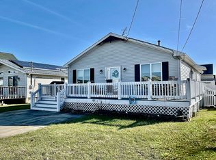 1312 Vardon Rd, Brigantine, NJ 08203