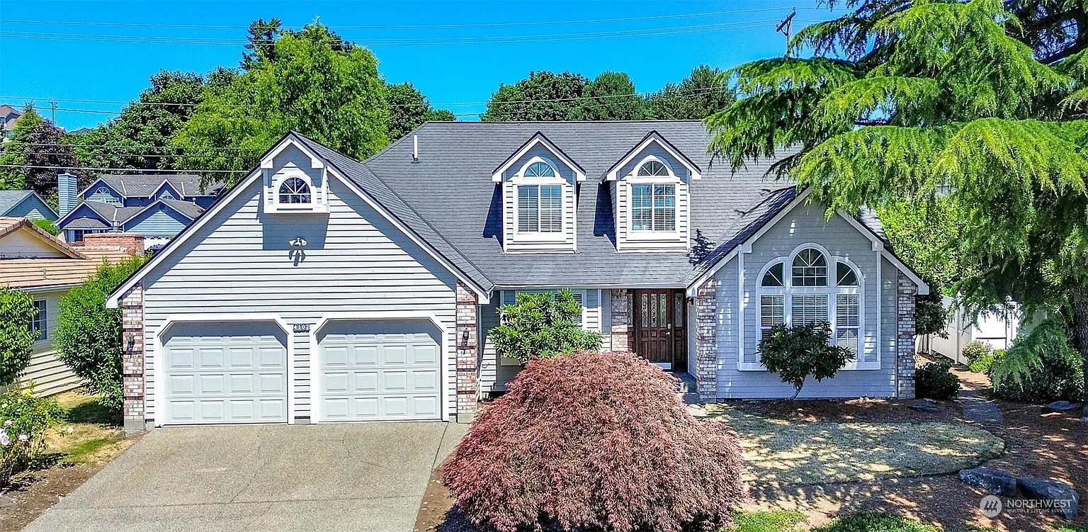 4107 Harbor Ridge Road NE photo 1