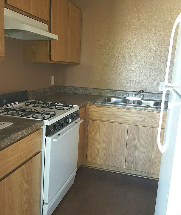 2nd image of 314 Willie James Jones Ave APT 01