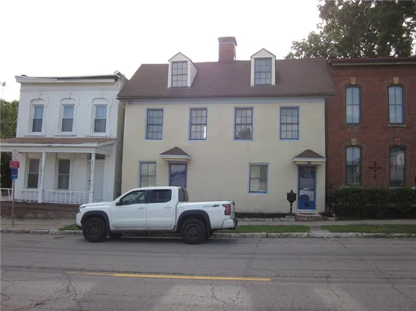 604 N 6th St, Saint Joseph, MO 64501