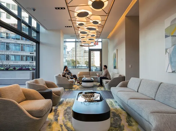 250 Ashland Place image 12 of 16