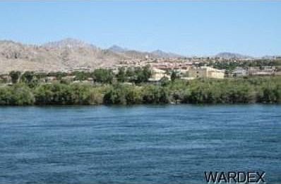 1st image of 739 Riverfront Dr