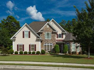 165 Holcomb Ct, Fayetteville, GA 30215