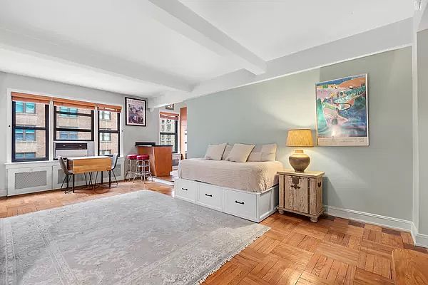 1st image of 123 E 37th St #6G