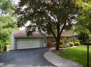 52 Kitchell Lake Dr W, West Milford, NJ 07480