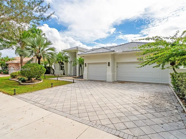 13264 Lakeside Ter, Fort Lauderdale, FL 33330