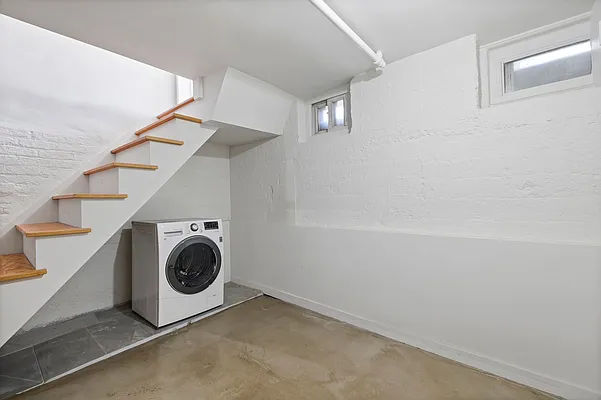 Rented by Compass | media 3