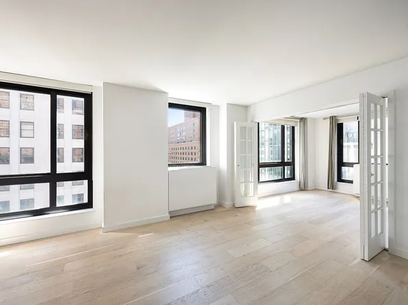 1 Irving Pl APT V10b, New York, NY 10003