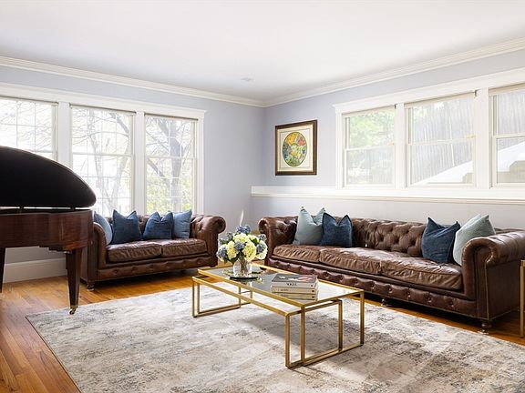 4th image of 110 Avalon Rd