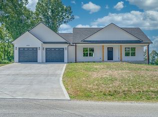 1918 Goolsby Ln, Cookeville, TN 38506