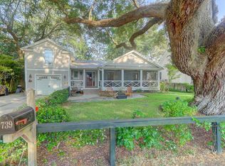 739 Hill St, Mount Pleasant, SC 29464