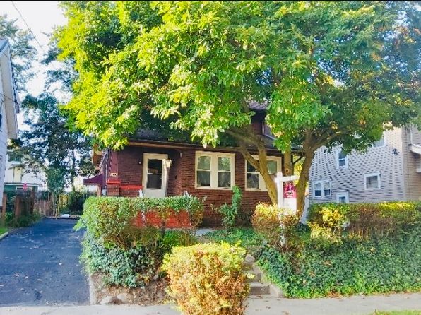 466 Adkins Ave