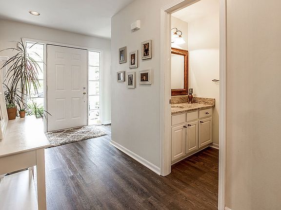 5th image of 2459 Lancelot Ct