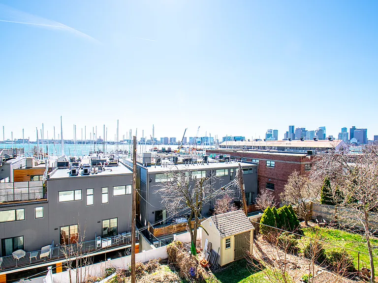 275 Webster St #3 — Photo 11