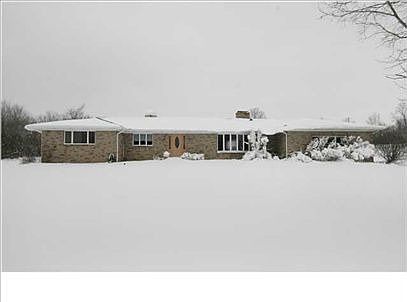 2nd image of 505 19 Mile Rd NE