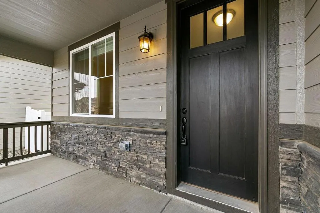 1867 Paley Dr — Photo 3
