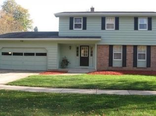 2416 Mount Vernon Ave, Janesville, WI 53545