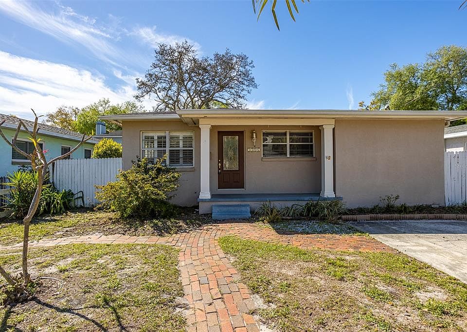 3306 W Fielder St, Tampa, FL 33611