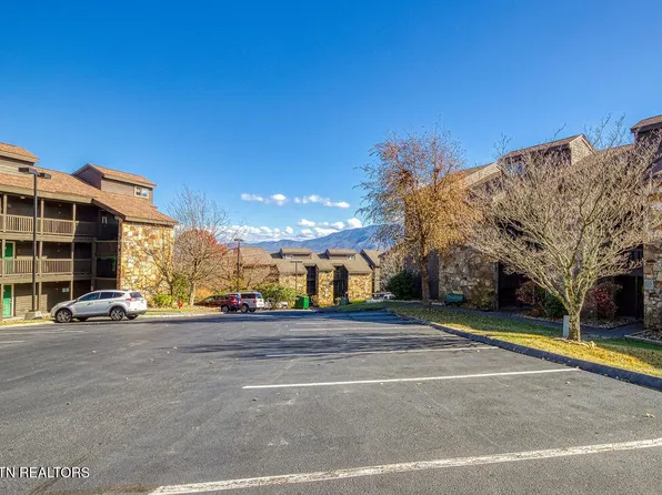 1380 Ski View Dr #2102, Gatlinburg, TN 37738