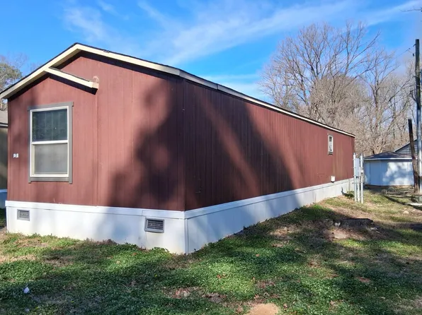 271 Harmony Dr #131, Bessemer, AL 35020