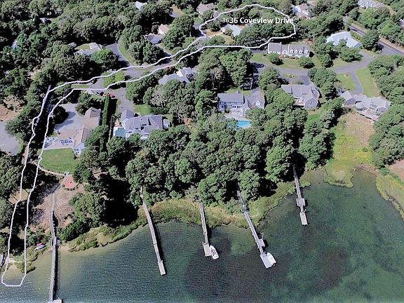 Aerial of Open Space to H2O