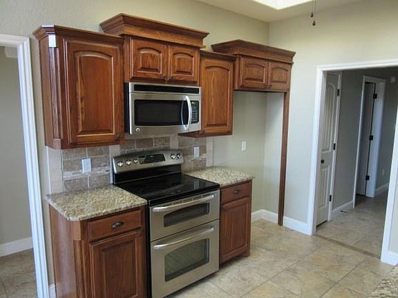 5th image of 7709 Tuscany Dr