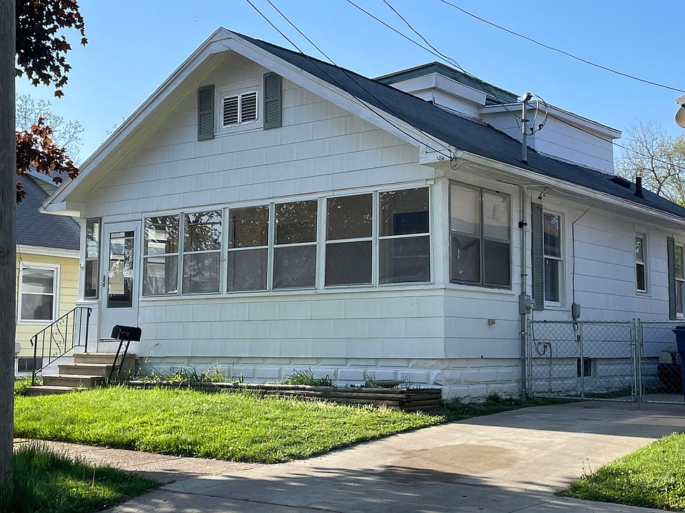 1st image of 160 W Euclid Ave