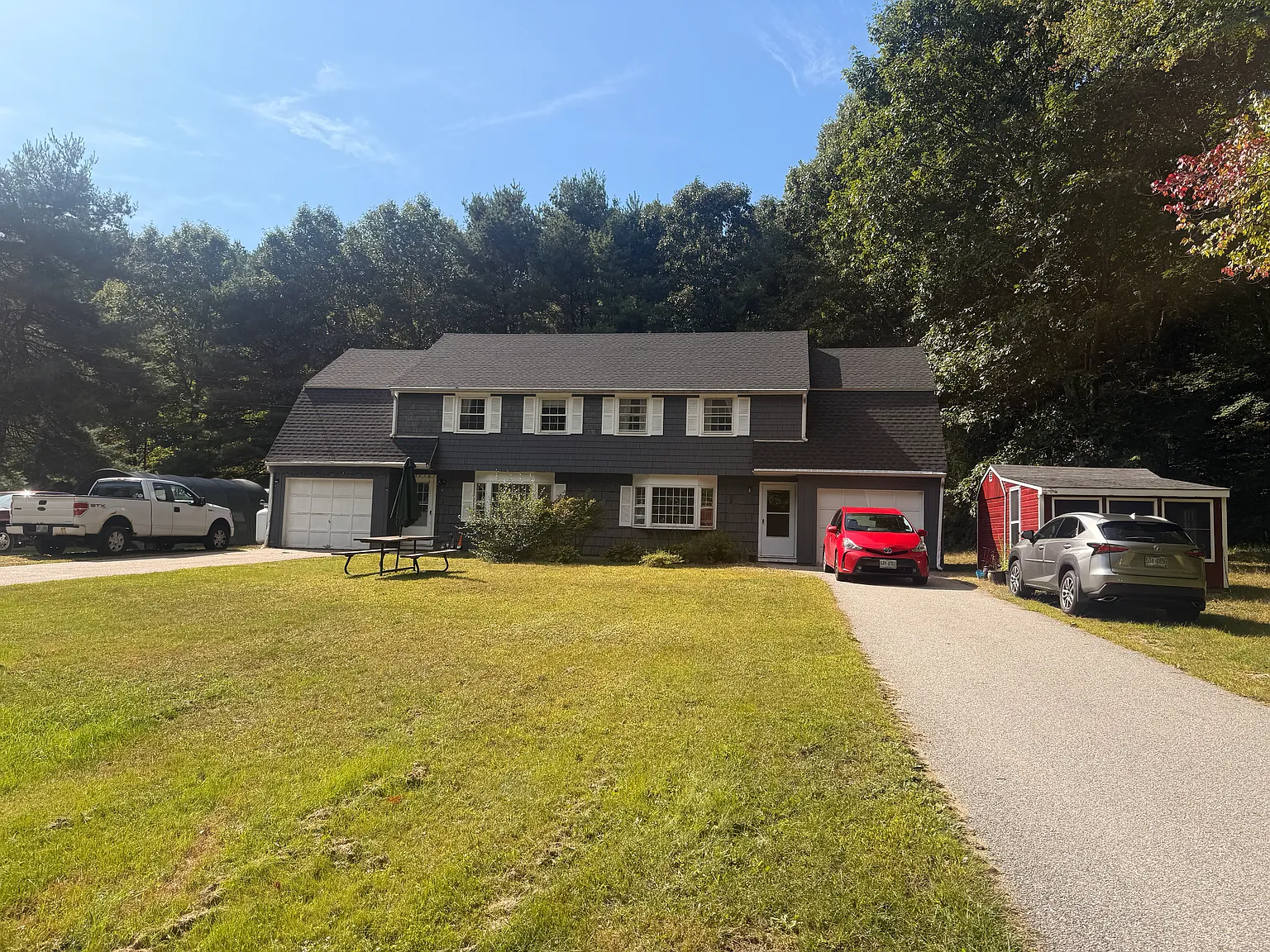 3 bed, 1.5 bath, 1420 sqft, $2,600 — Photo 1