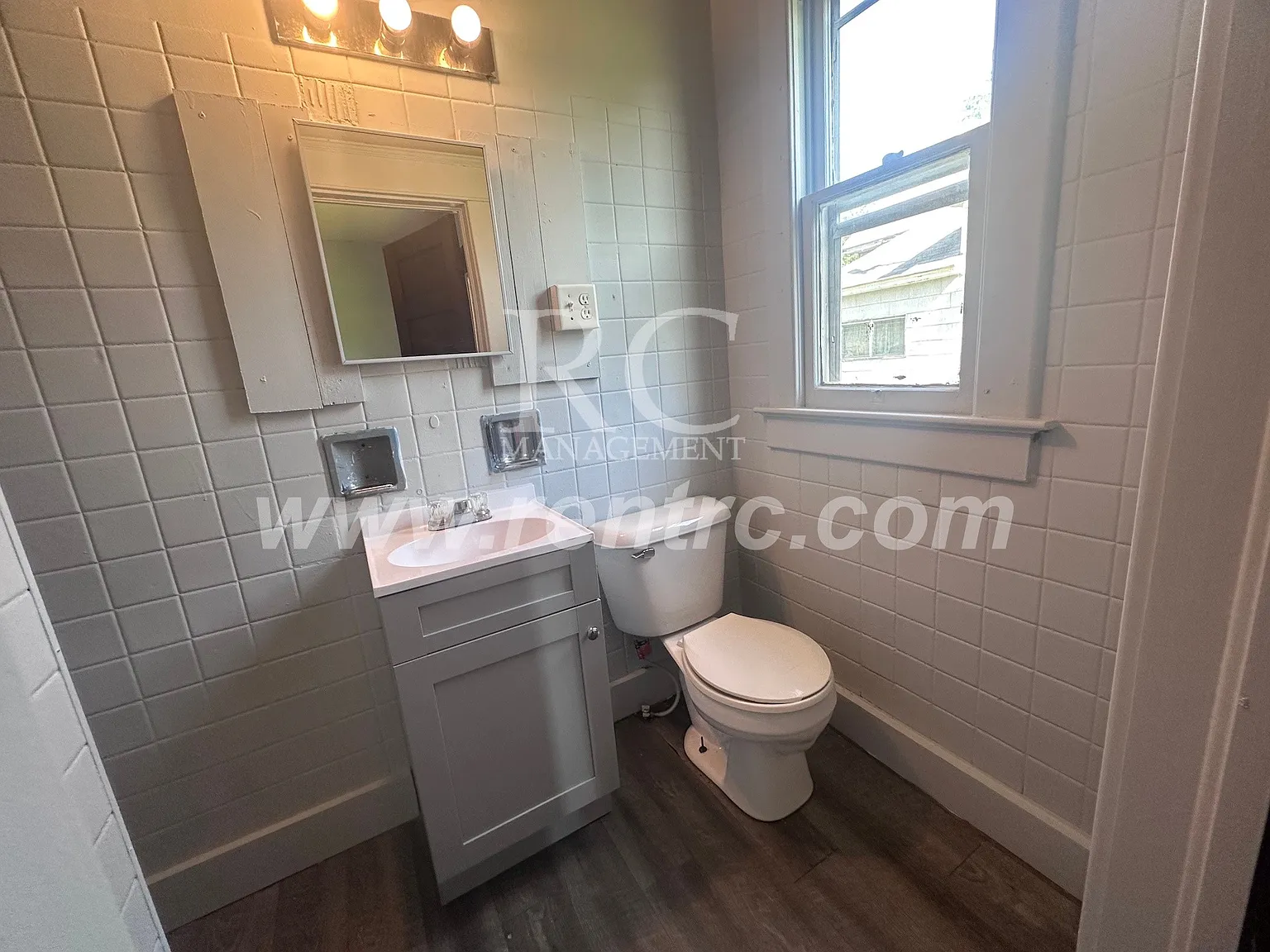 3 bed, 1100 sqft, $895 — Photo 4