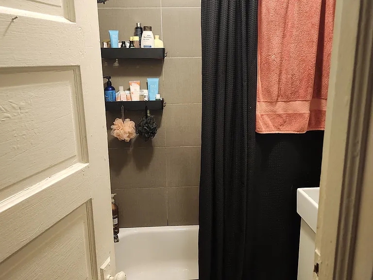 4519 Spruce St #3 — Photo 5