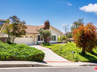 4443 Deanwood Dr, Woodland Hills, CA 91364