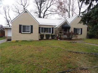 1003 Woodberry Rd, New Kensington, PA 15068