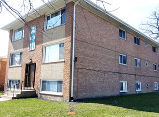 112 N 12th Ave APT 1, Melrose Park, IL 60160