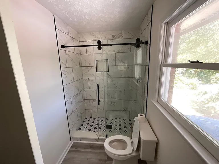 8243 Creekridge Cir #A — Photo 13