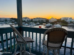 501 Canal Dr APT E, Carolina Beach, NC 28428