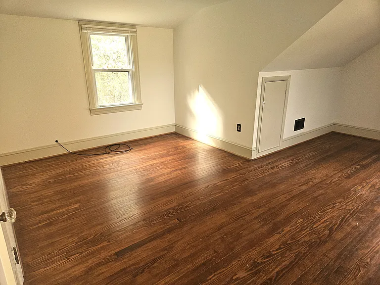 2658 Pulaski Hwy — Photo 13