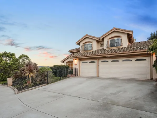 1340 Sunglow Dr, Oceanside, CA 92056