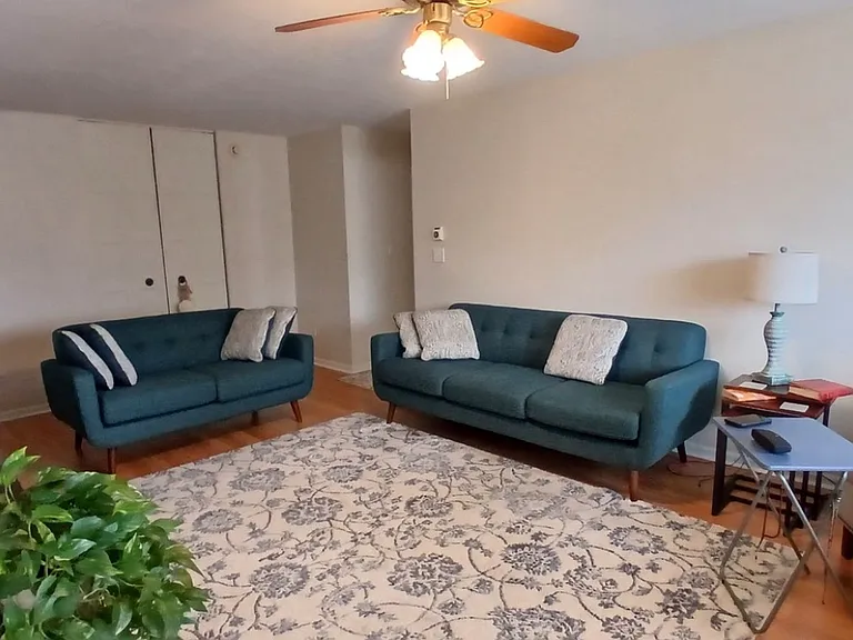 2 Villa Verde Dr #201 — Photo 2