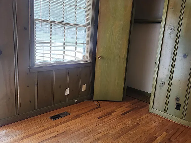 729 Howse Ave — Photo 10