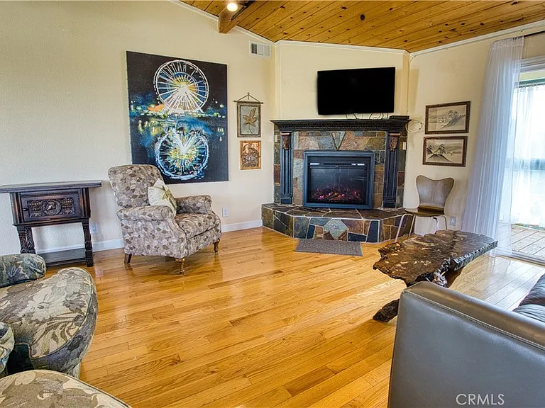978 Balboa St — Photo 31